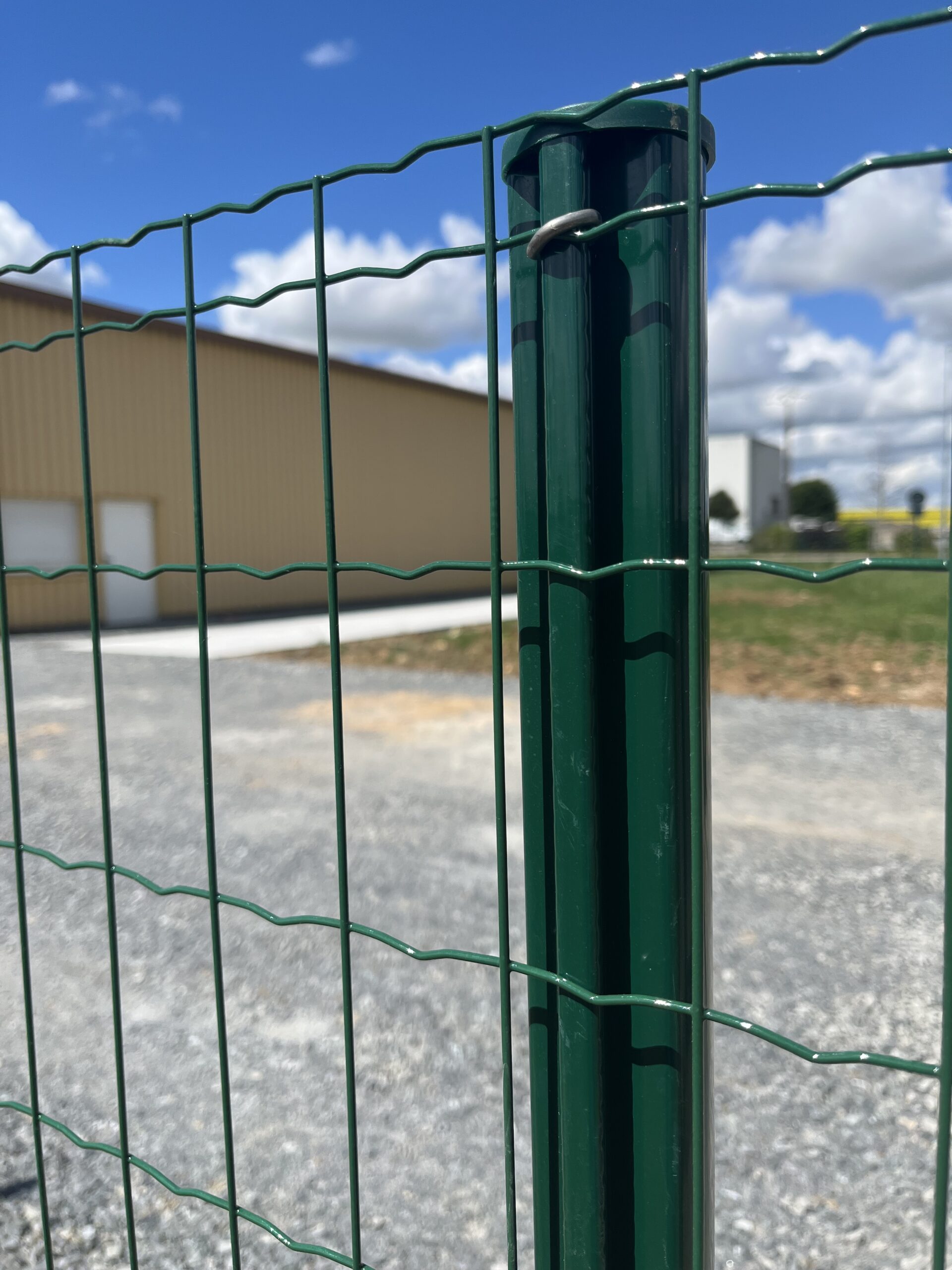 GRILLAGE SOUDÉ EN ROULEAUX